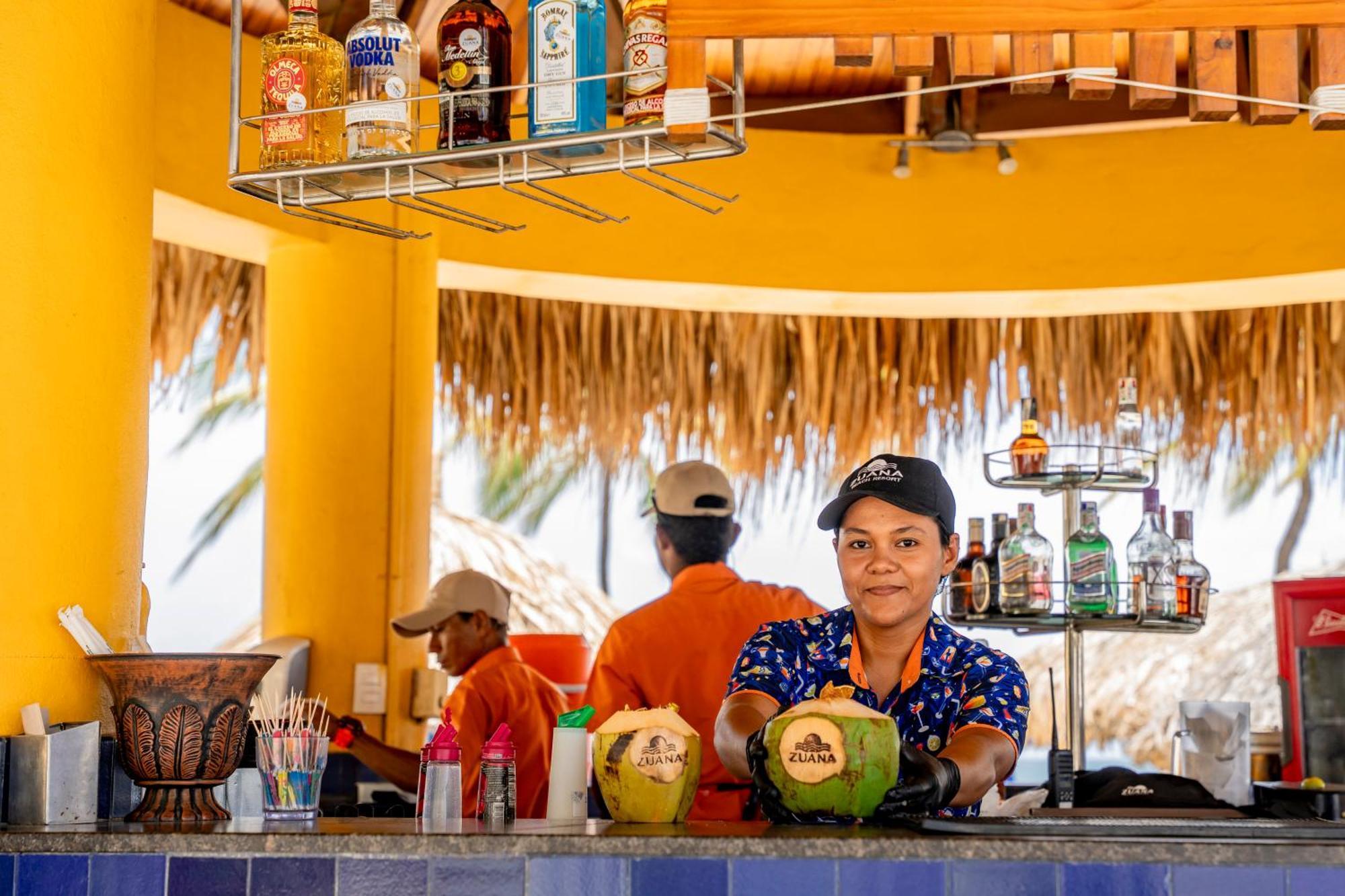 Zuana Beach Resort Santa Marta  Exterior photo